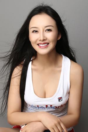 187362 - Jingtian (Jessica) Âge: 43 - Chine
