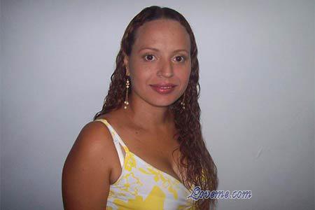 104007 - Ederildis &Acirc;ge: 34 - Colombie