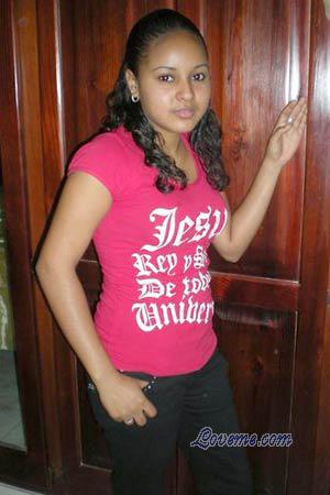 124022 - Maria &Acirc;ge: 34 - Dominican Republic