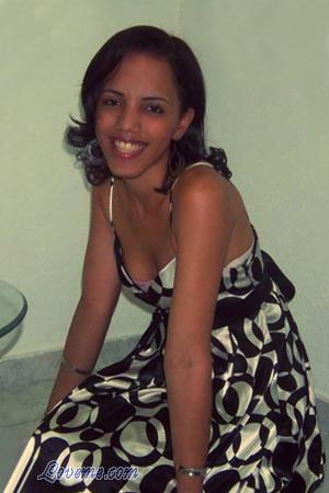 136090 - Yannatty &Acirc;ge: 34 - Dominican Republic