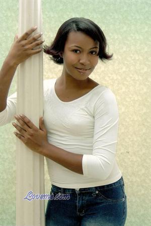 146319 - Yisel &Acirc;ge: 42 - Dominican Republic