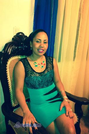 146489 - Vianela Âge: 36 - Dominican Republic