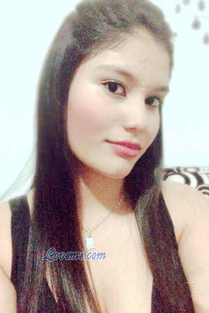 158032 - Camila &Acirc;ge: 29 - Colombie