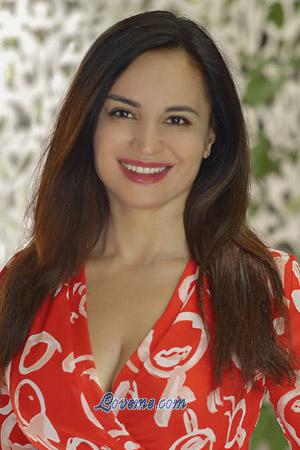 186073 - Miriam Âge: 48 - Ukraine