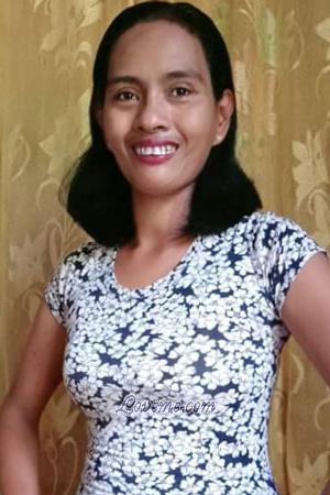 194402 - Jeanette &Acirc;ge: 41 - Philippines