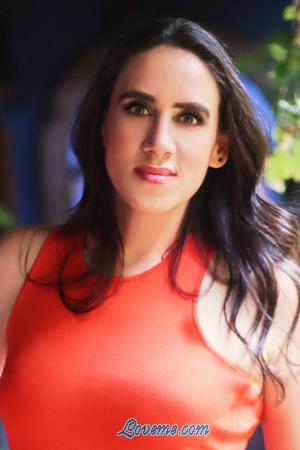 205758 - Leslie &Acirc;ge: 42 - Mexique