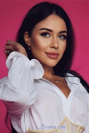 214995 - Nataliia &Acirc;ge: 28 - Ukraine