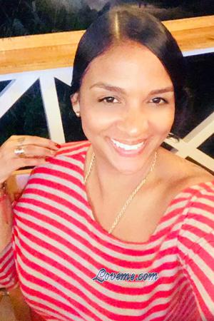 215257 - Dayana &Acirc;ge: 41 - Costa Rica