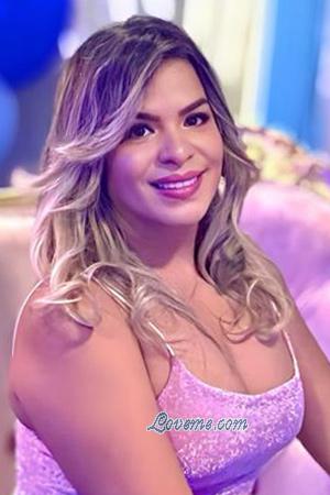 218389 - Vanesa &Acirc;ge: 36 - Colombie