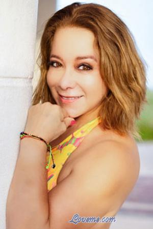 220408 - Liliana &Acirc;ge: 62 - USA