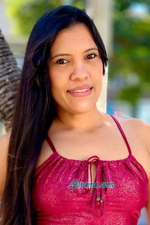 221474 - Carolina Âge: 38 - Colombie