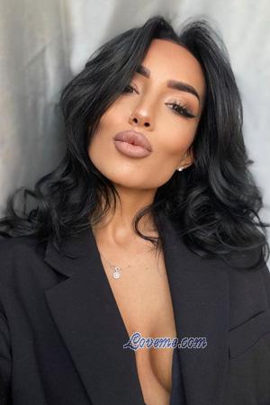 221764 - Yelyzaveta &Acirc;ge: 29 - Ukraine