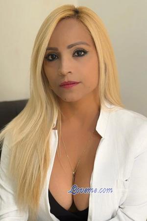 222867 - Yenny Âge: 45 - Colombie
