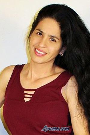 222871 - Diana Âge: 43 - Costa Rica