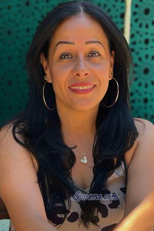 222897 - Luisa Âge: 50 - Colombie