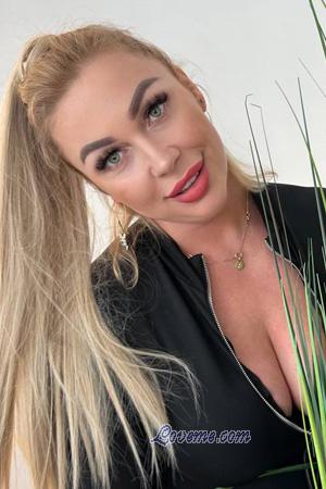 223104 - Viktoriia Âge: 41 - Ukraine