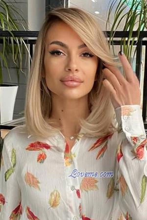 223457 - Yulia &Acirc;ge: 36 - Moldavie