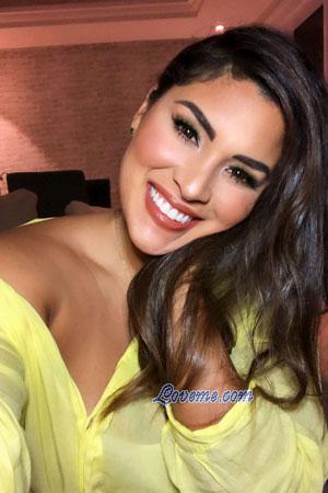 223716 - Estefania Âge: 36 - Colombie