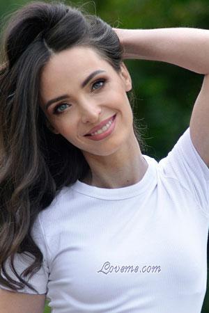 223878 - Yuliya Âge: 42 - Ukraine