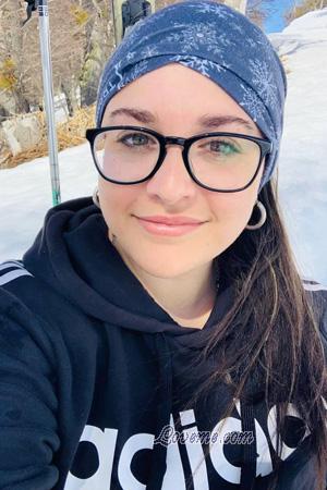 224290 - Betiana Âge: 30 - Argentine