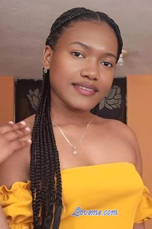 224626 - Kimberly Âge: 19 - Ecuador