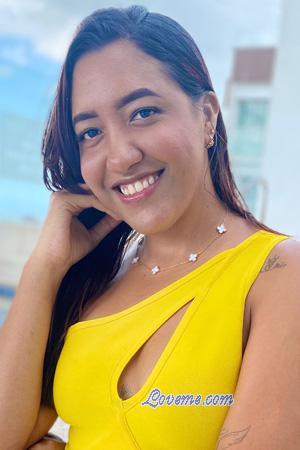 225126 - Karla Âge: 26 - Colombie