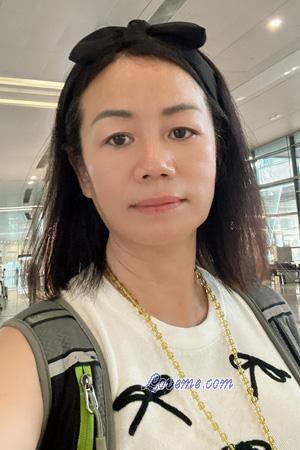 225307 - Queena Âge: 55 - Chine