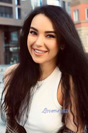 225329 - Nataliia Âge: 33 - Ukraine