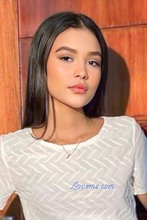 225360 - Livyhen Âge: 19 - Colombie