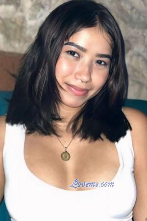 225367 - Jade Âge: 19 - Colombie