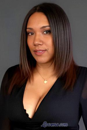 225380 - Yarelis Âge: 41 - Venezuela