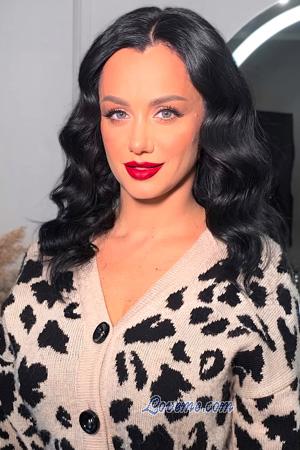 225408 - Katerina &Acirc;ge: 41 - Suisse