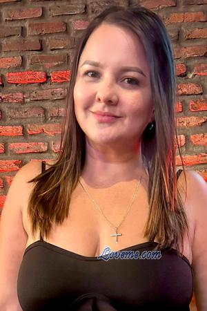 225602 - Jennifer Âge: 35 - Colombie