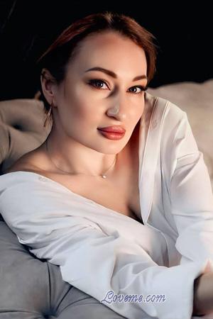 225645 - Antonina Âge: 31 - Ukraine