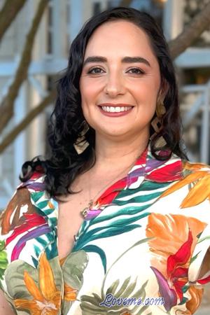 225684 - Patricia Âge: 46 - Colombie