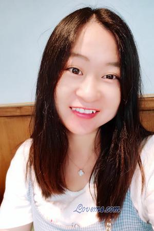 225697 - Jialing Âge: 39 - Chine