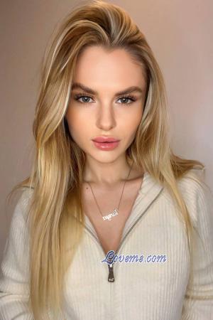 225746 - Tetiana &Acirc;ge: 25 - Ukraine