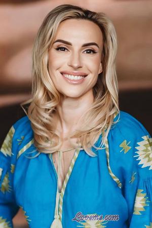 225988 - Oleksandra &Acirc;ge: 39 - Ukraine