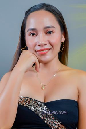 226030 - Rheza &Acirc;ge: 32 - Philippines