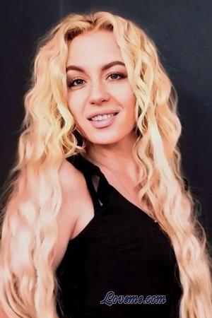 226071 - Anastasiia &Acirc;ge: 31 - Ukraine