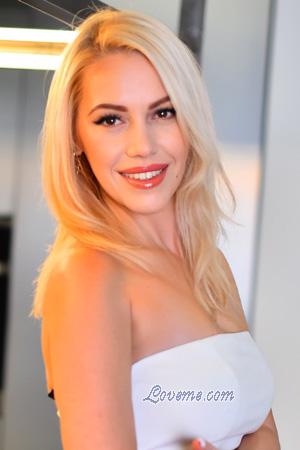 226152 - Anna &Acirc;ge: 40 - Ukraine