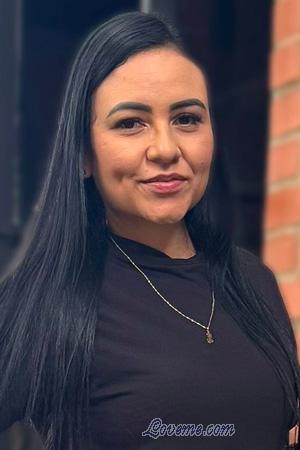 226178 - Fernanda &Acirc;ge: 32 - Colombie