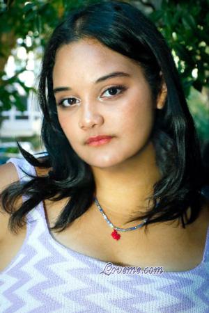 226501 - Michelle Gabriela &Acirc;ge: 21 - Argentine