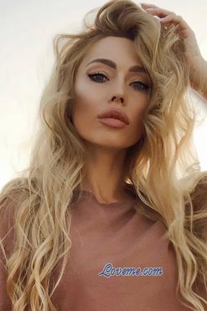 226585 - Iryna &Acirc;ge: 39 - Ukraine