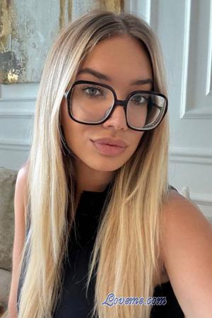 226611 - Diana &Acirc;ge: 22 - Ukraine