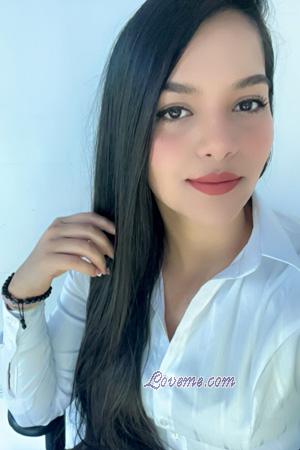 226622 - Jennifer &Acirc;ge: 31 - Costa Rica