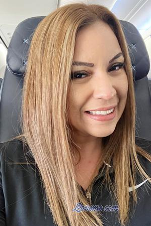 226838 - Evelyn &Acirc;ge: 46 - Costa Rica