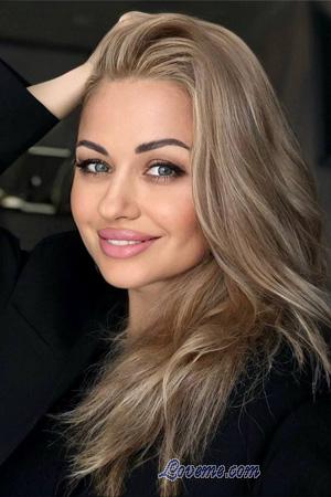 227090 - Mila &Acirc;ge: 43 - Ukraine