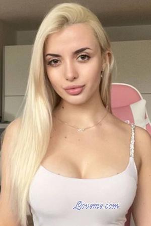 227347 - Daryna &Acirc;ge: 22 - Ukraine