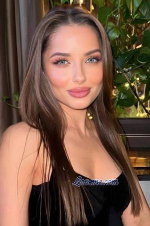 227350 - Alina &Acirc;ge: 29 - Moldavie